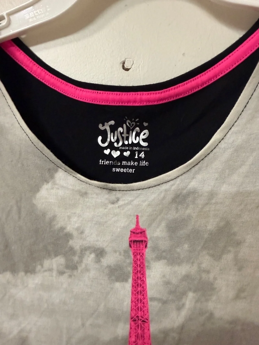 Justice Gray Tank Top with Hot Pink Eiffel Tower 'PARIS' Graphic date 2014 Y2K